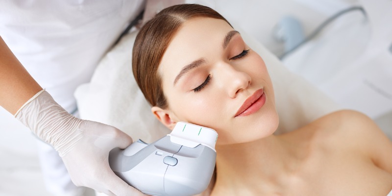 How Fat Freezing and HIFU Work Together? 4 book a personalised consultation of Fat Freezing and HIFU Together Devizes